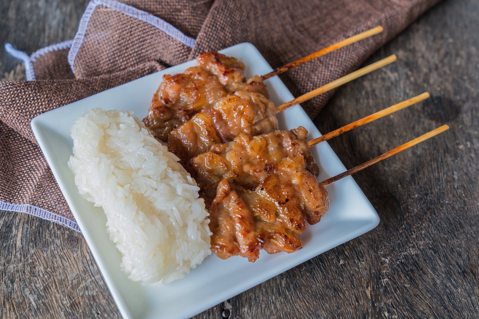 Grilled pork with sticky rice